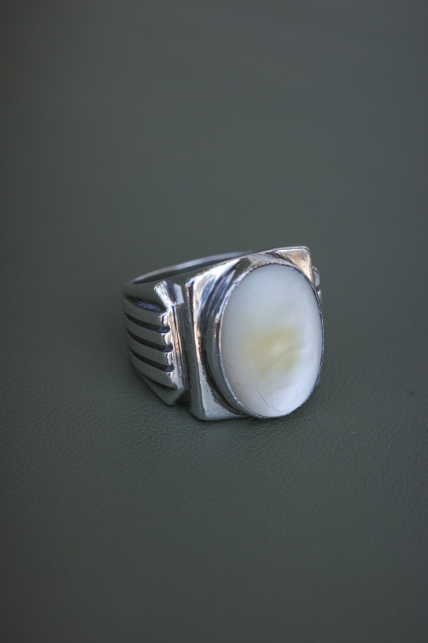 Art Deco Mother-of-Pearl Signet Ring