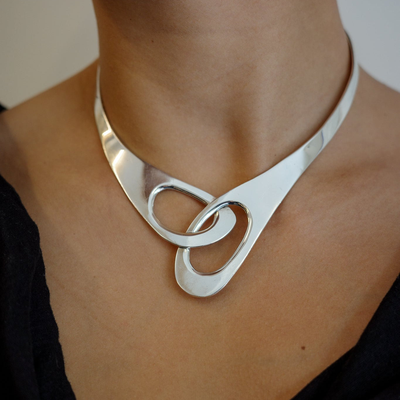 Loop Lock neck piece