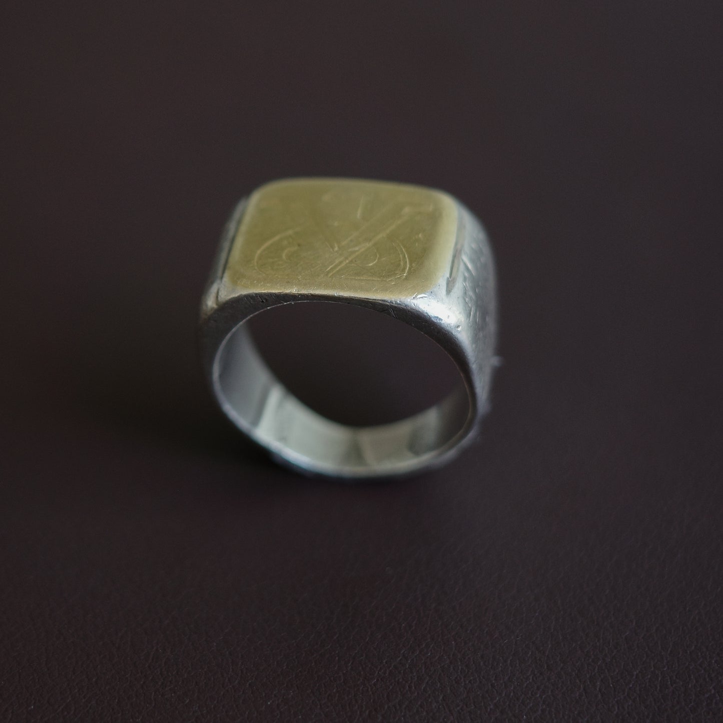 Antique signet ring with golden top