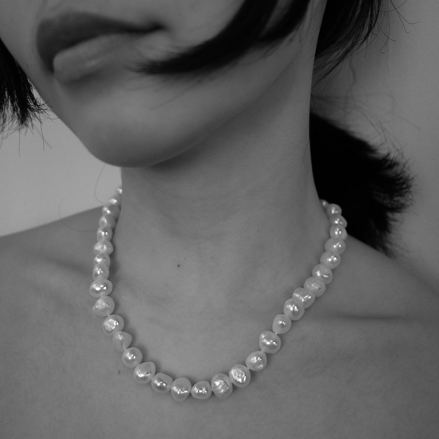 Baroque pearl necklace