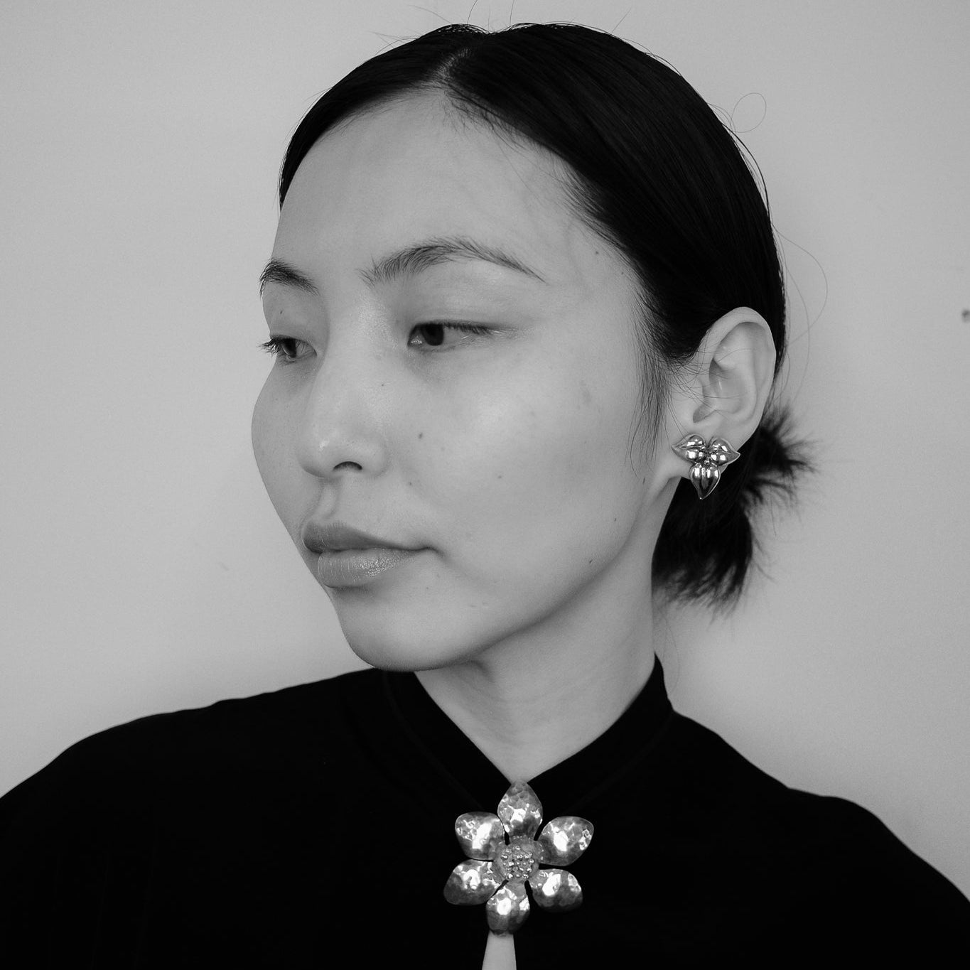 Flower earrings by Puig Doria