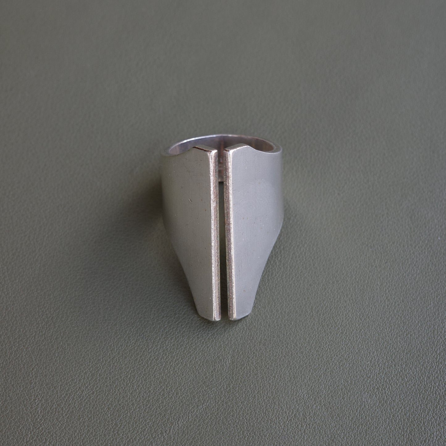 Split long ring