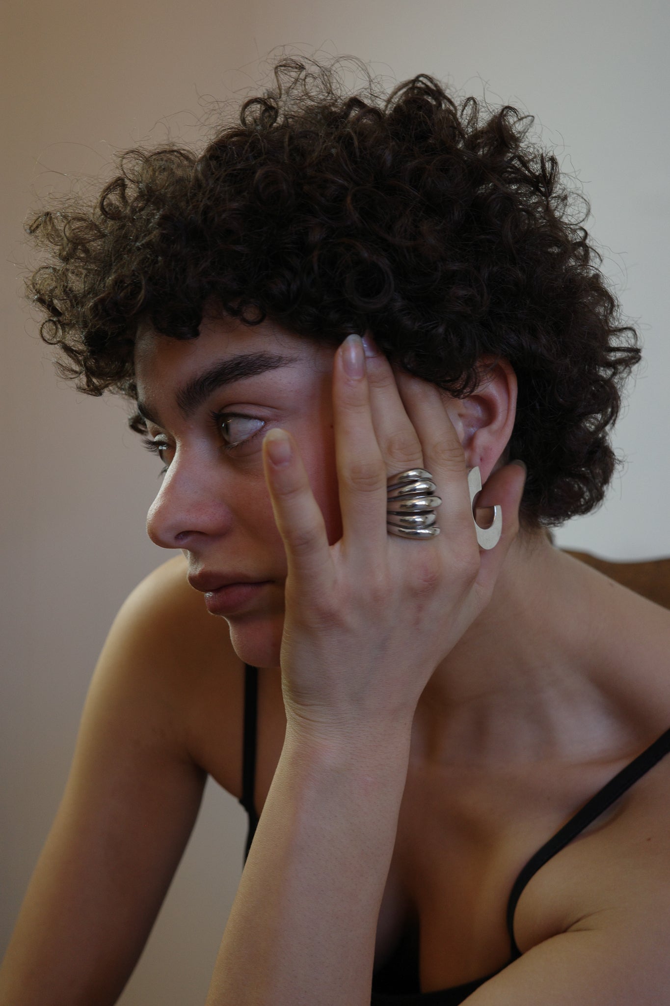 Heavy weight five ribbed stacked ring