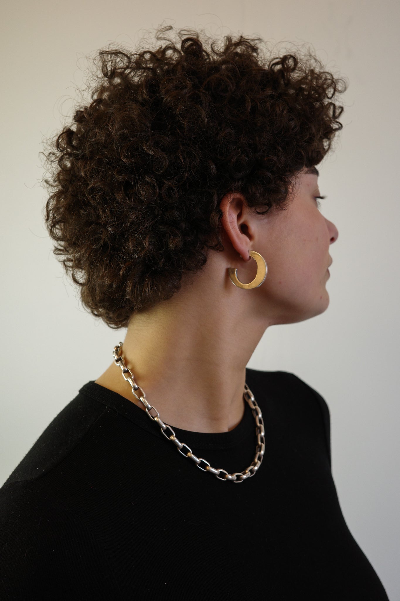 C-shaped Mexican modernist hoops