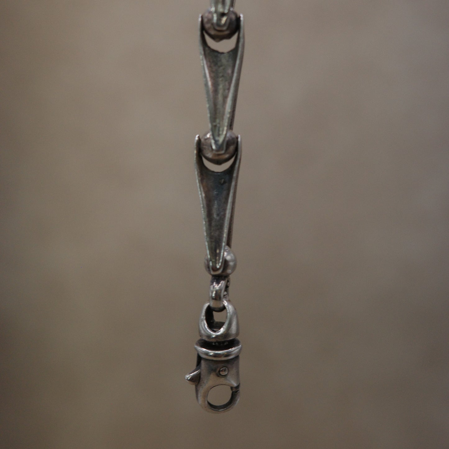 Indonesian free-shape link chain bracelet