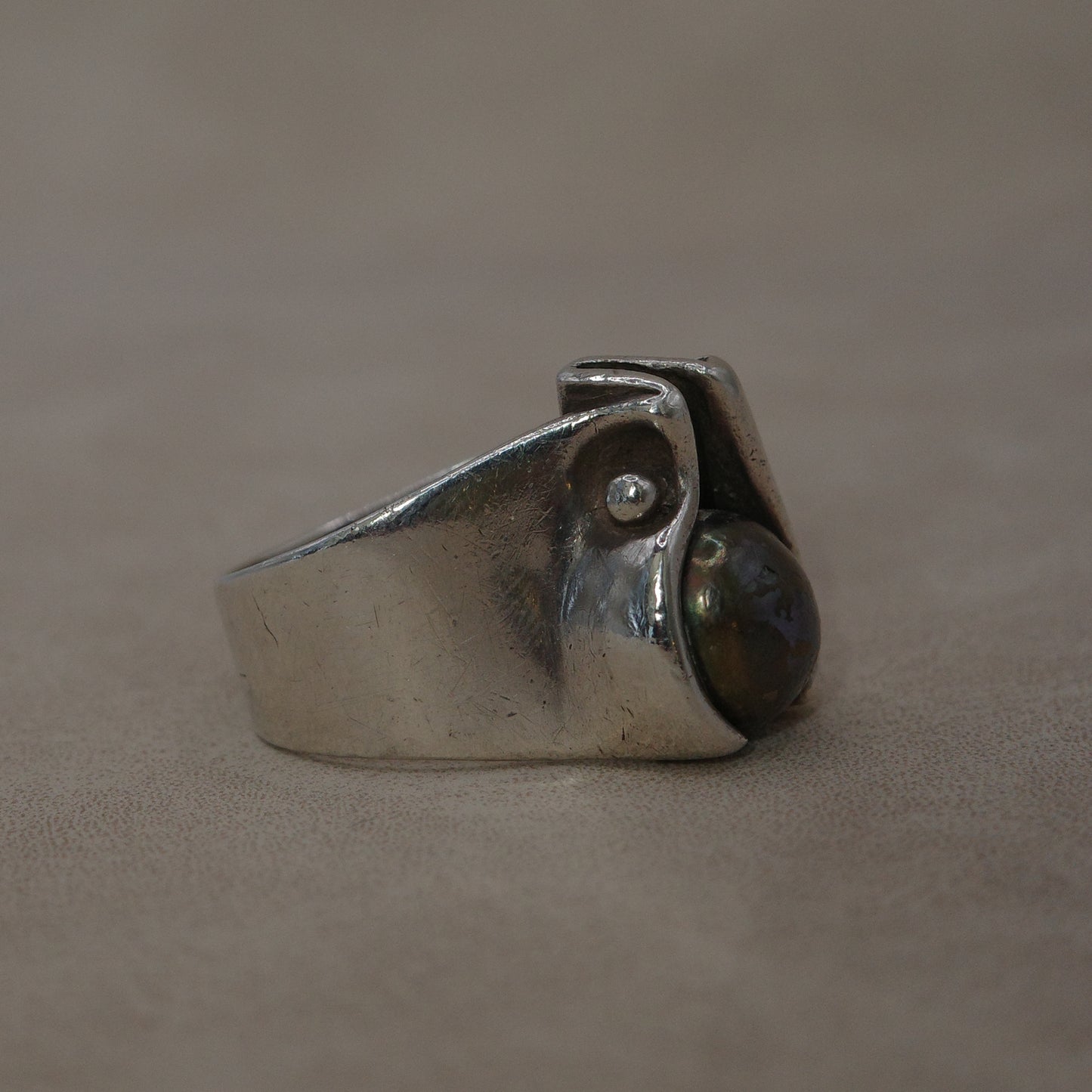 black tahiti pearl abstract ring