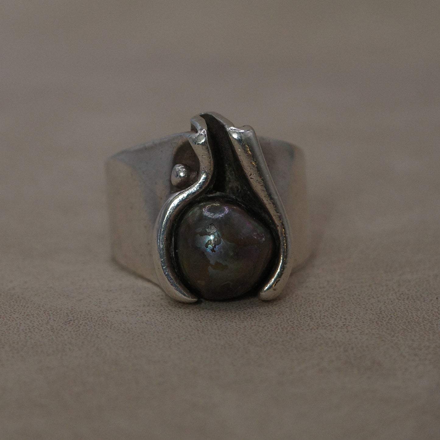 black tahiti pearl abstract ring