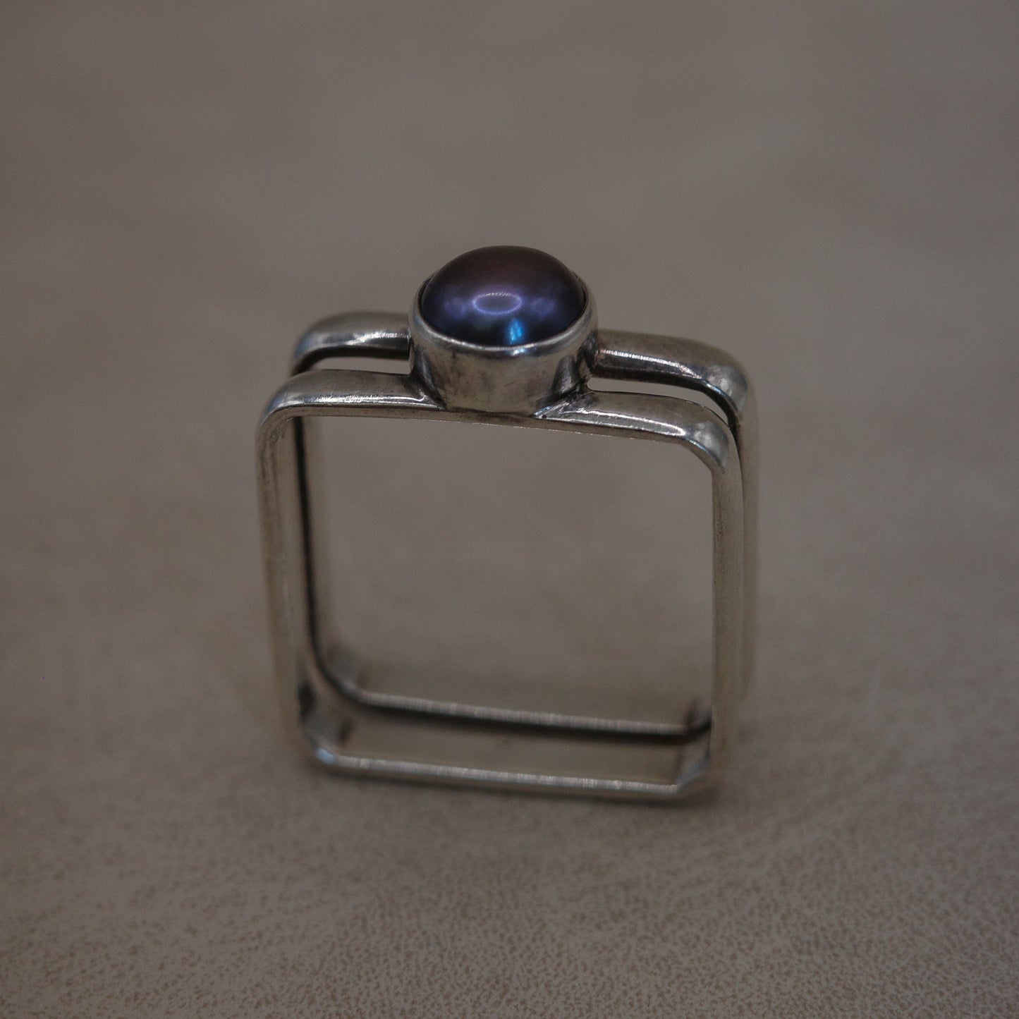 Square black pearl ring