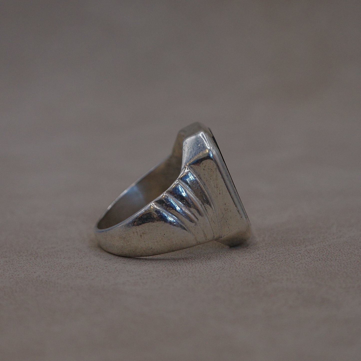 black onyx antique signet ring