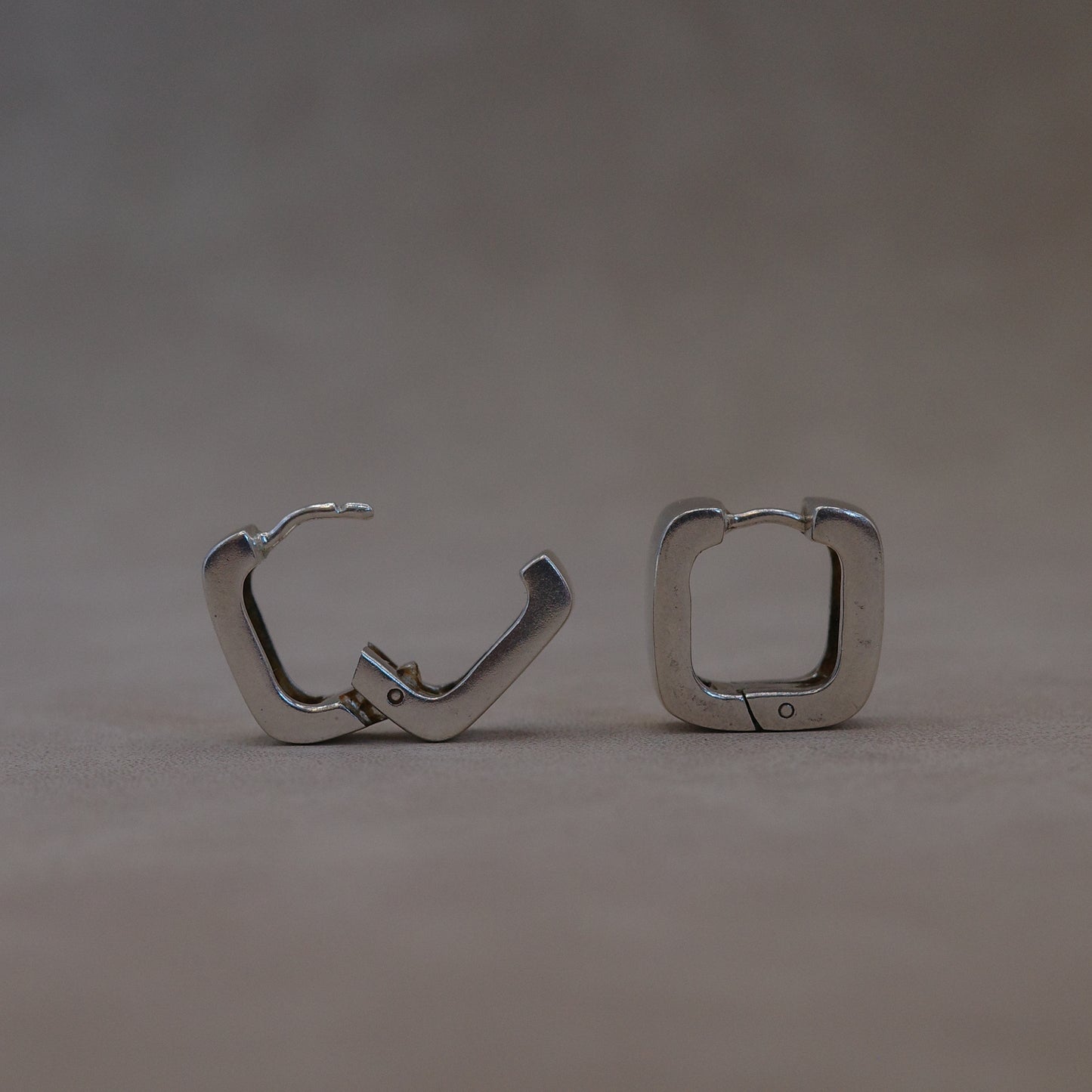 Square hoops