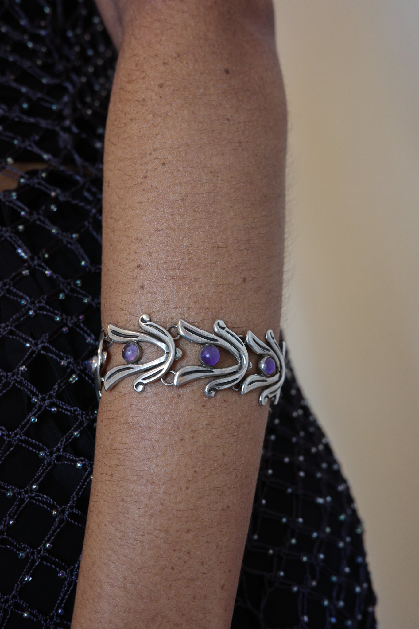 1970s Mexican hand-band with amethyst