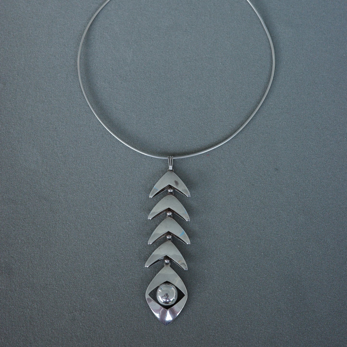 Fishbone pendant