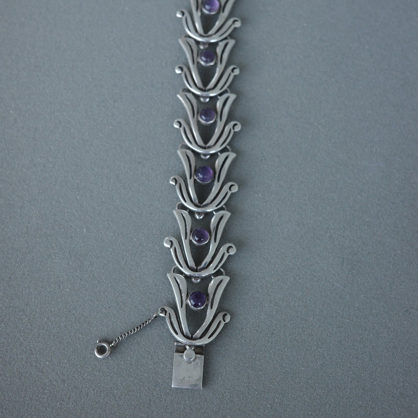 1970s Mexican hand-band with amethyst