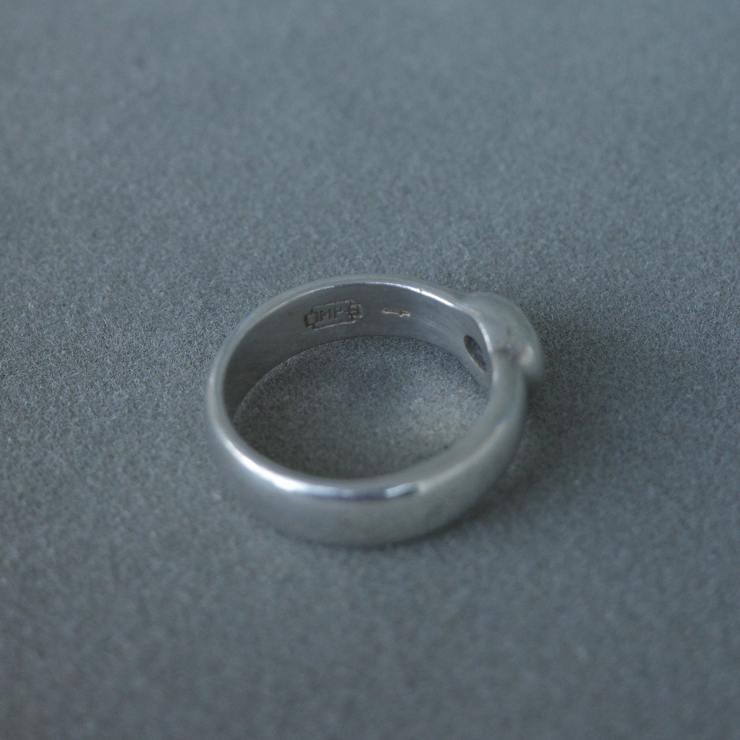 Aquamarine band ring