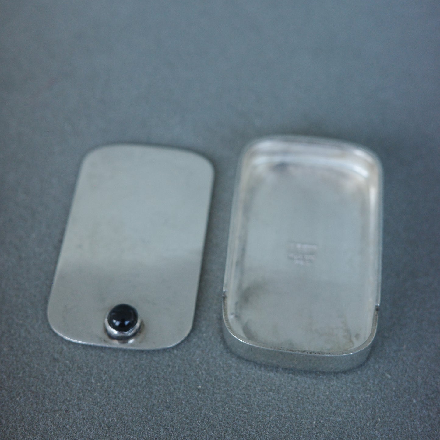 Mexican sterling pill box