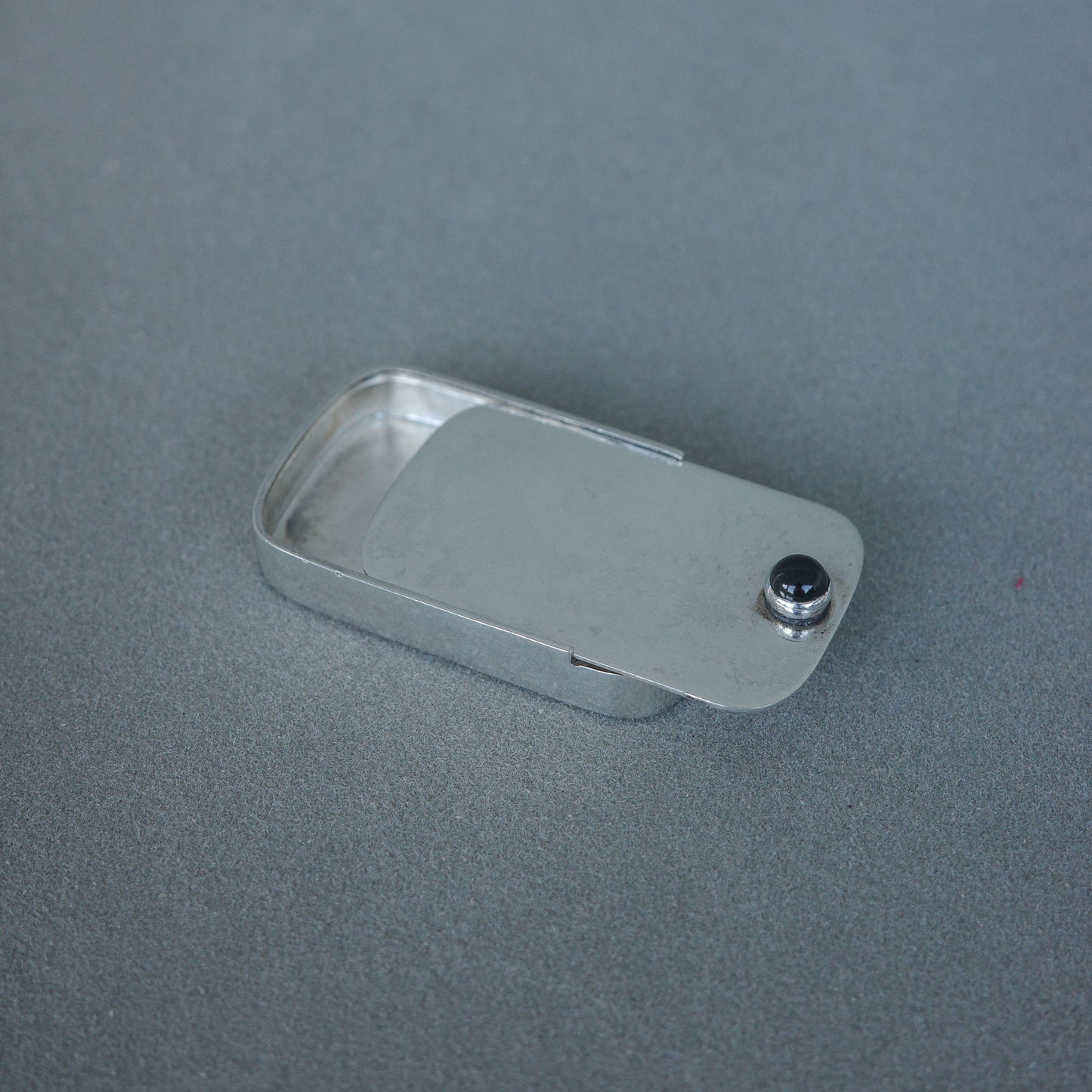 Mexican sterling pill box
