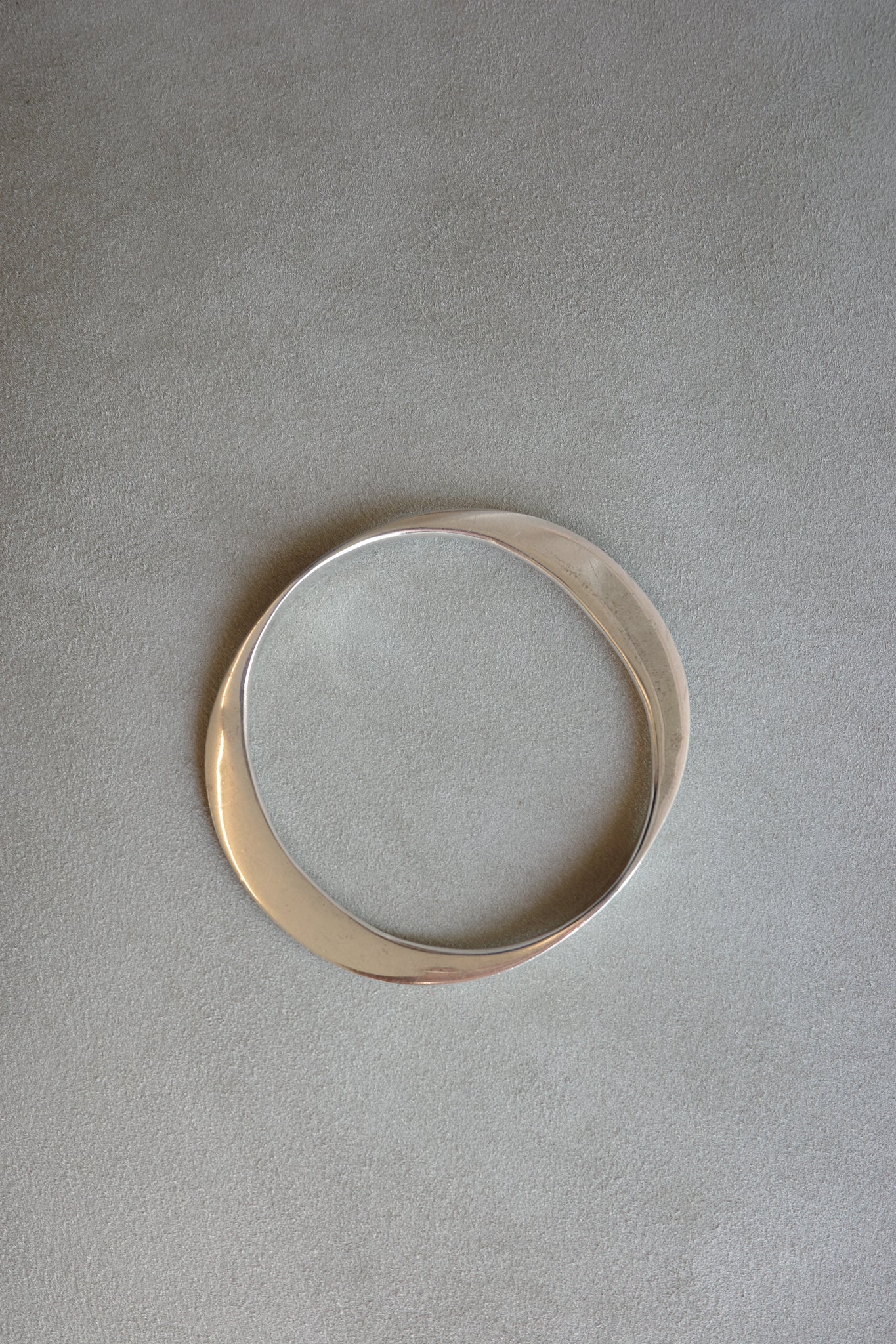 Flat Modernist Bangle