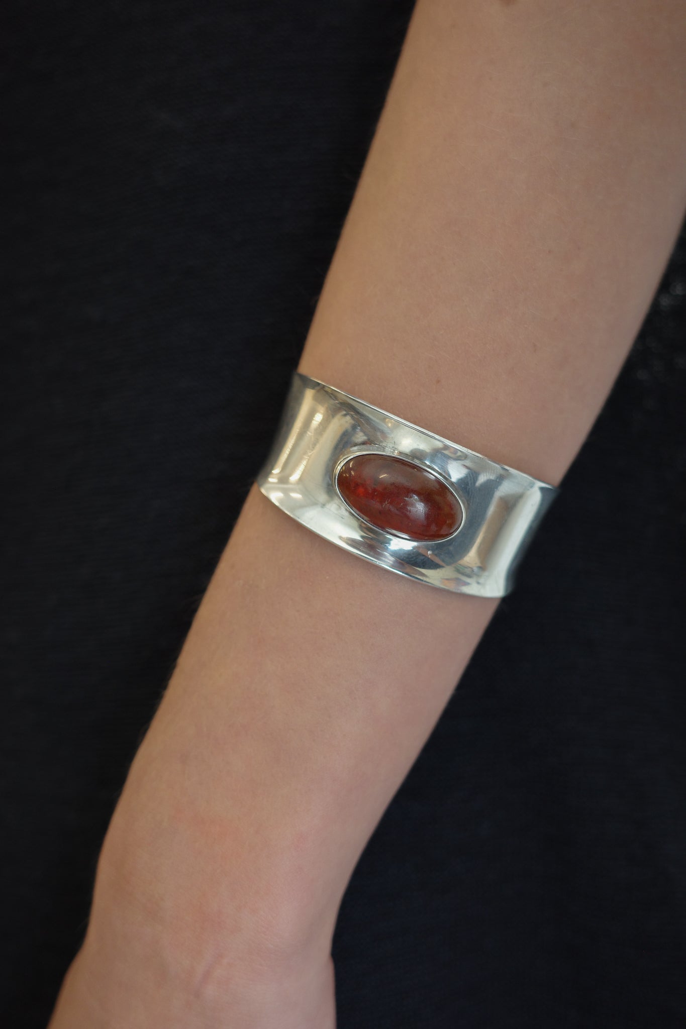 N.E Amber Cuff