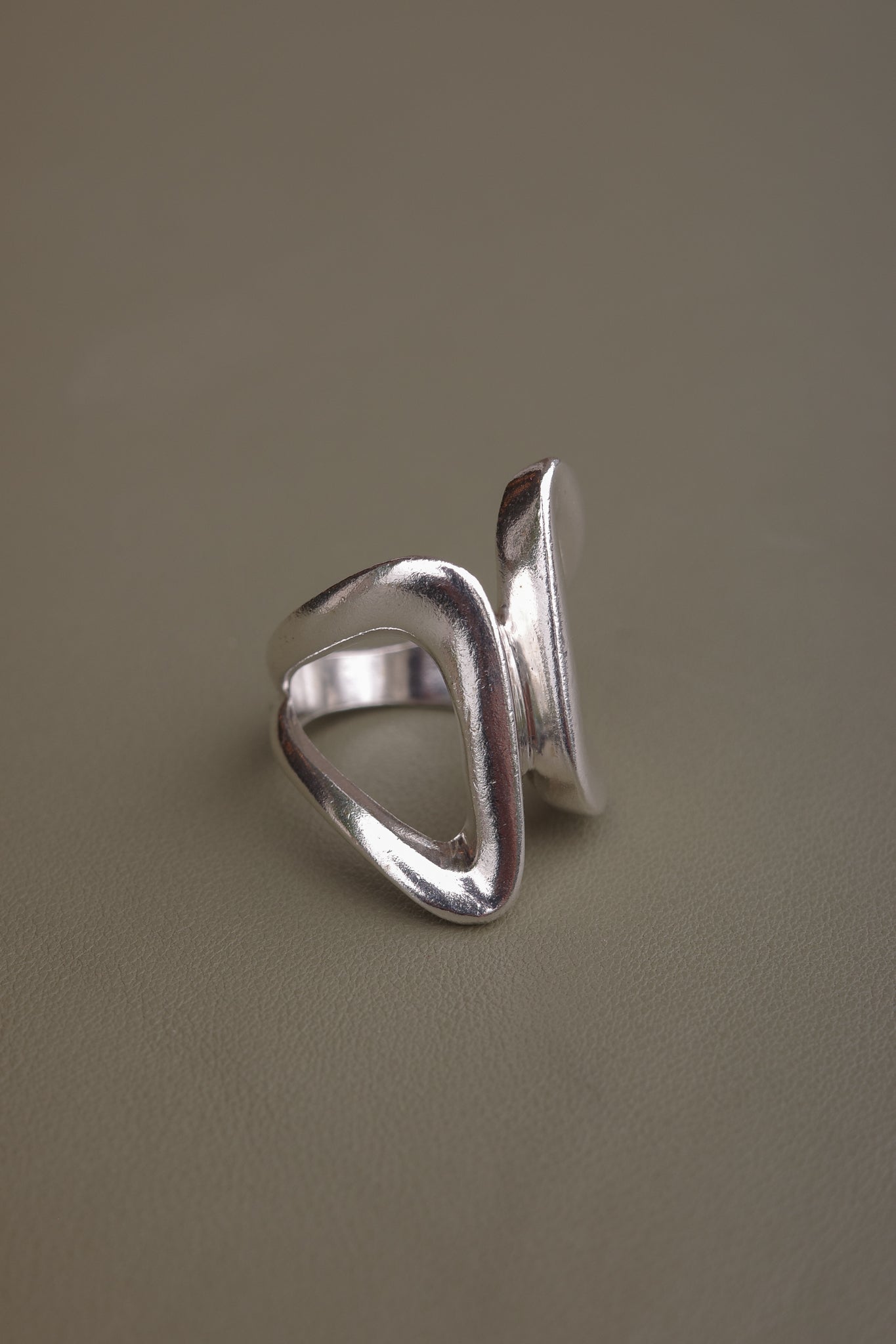 MP Christophersen wing ring
