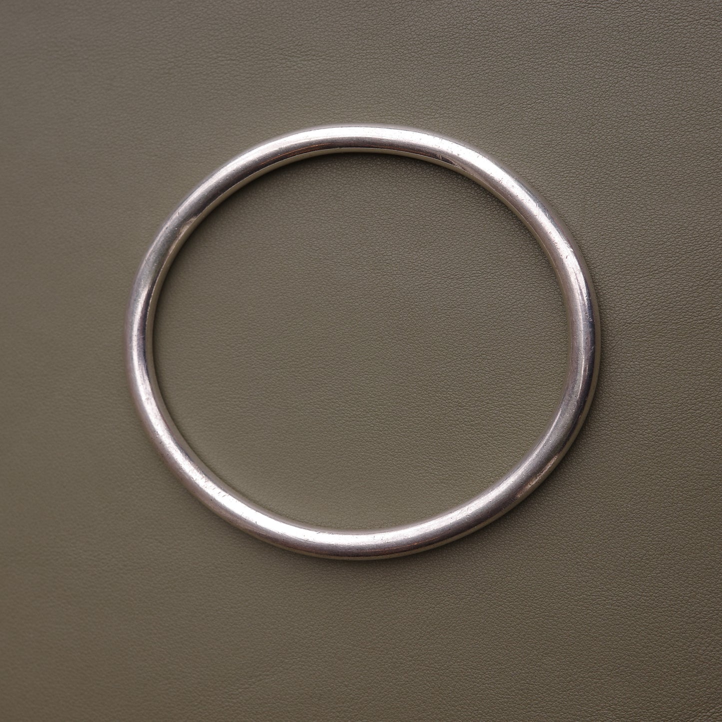 The Perfect Round Solid Sterling Bangle
