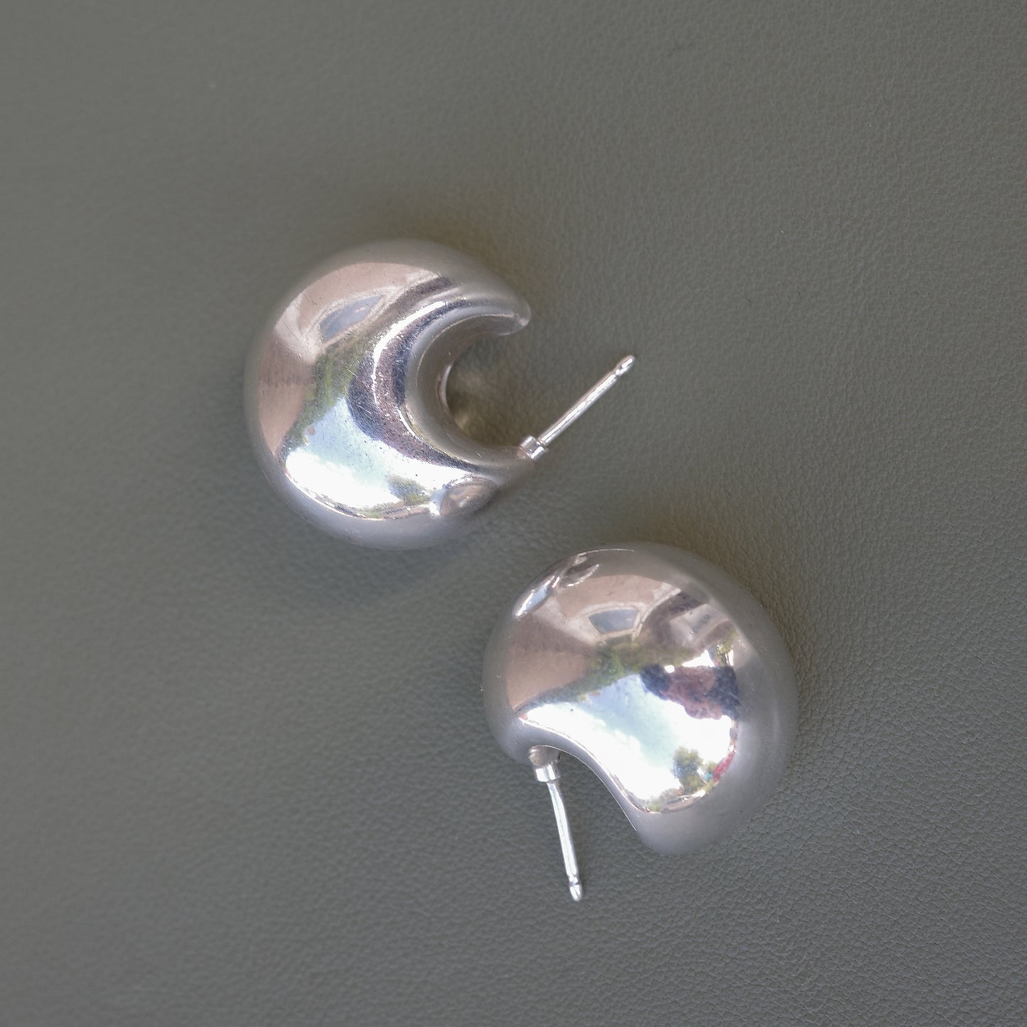 Chubby hoop earrings