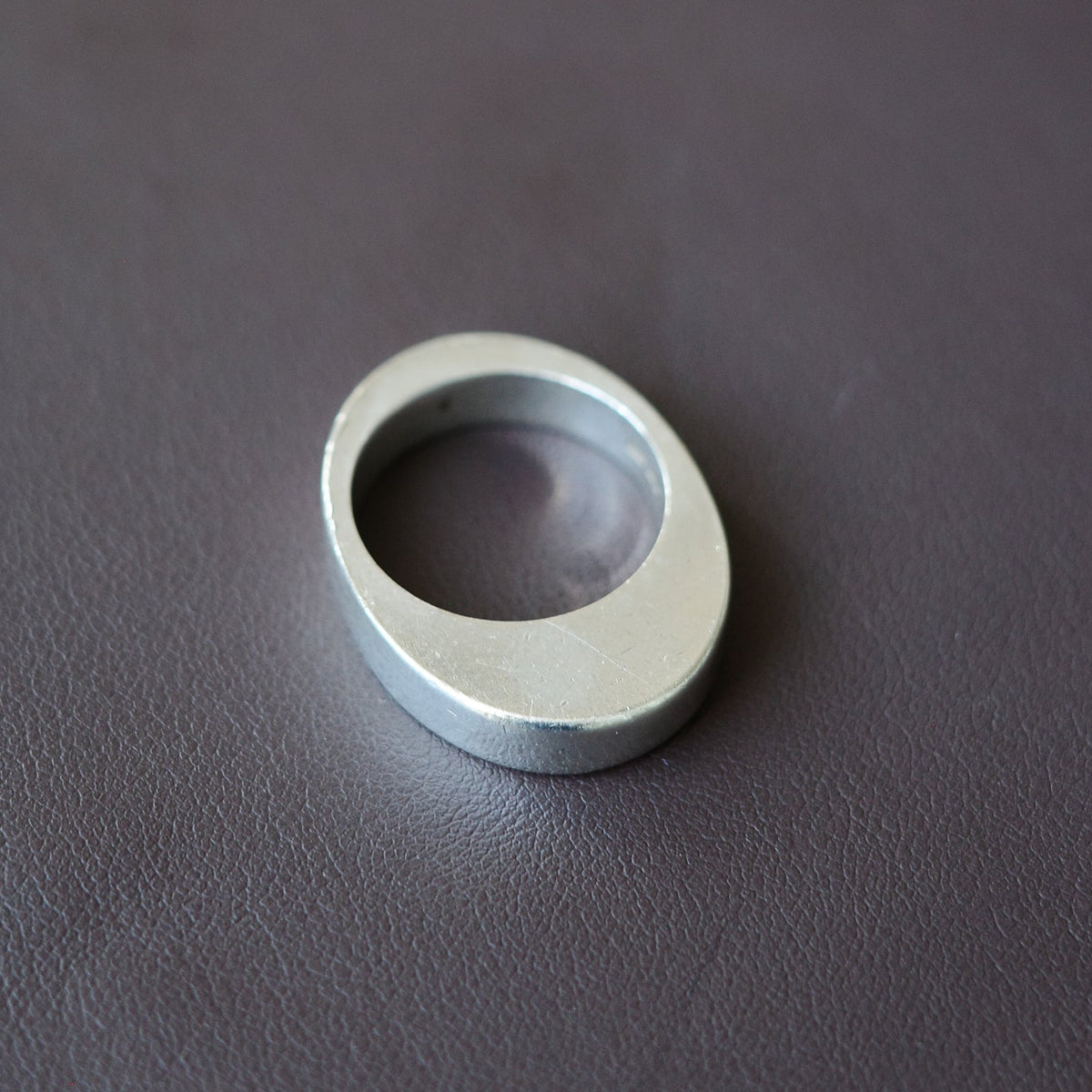 Danish oval ring