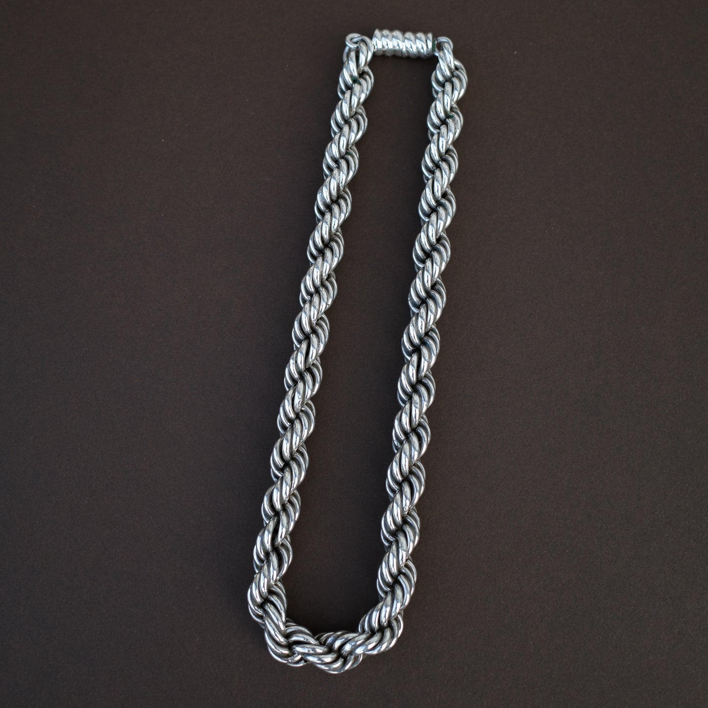 Heavy rope link neck piece