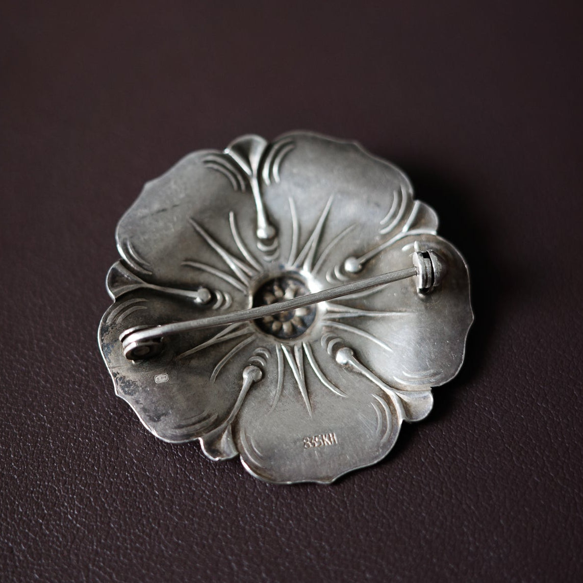 1930s K. Hohmann brooch