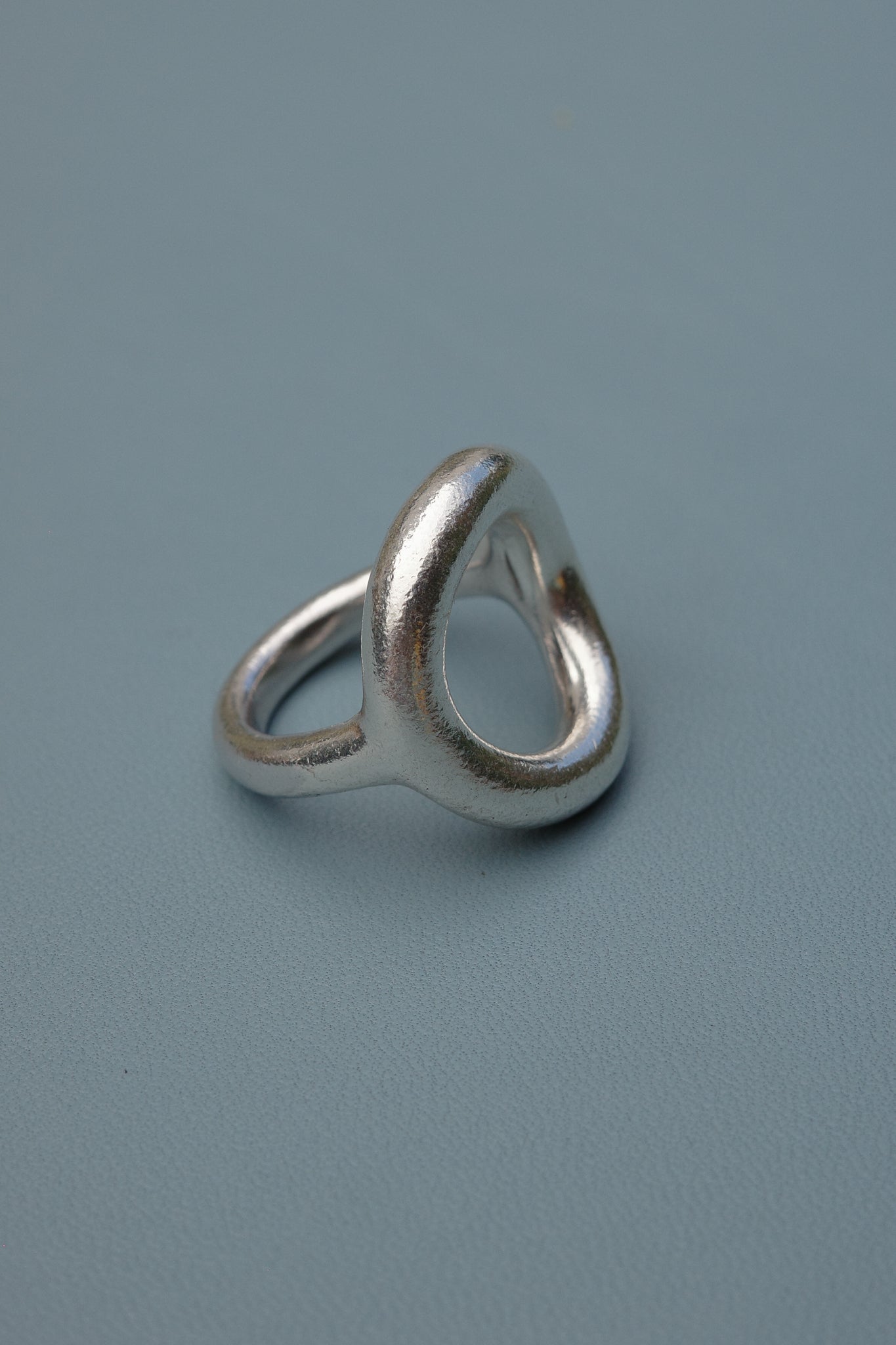 Sterling orbit ring