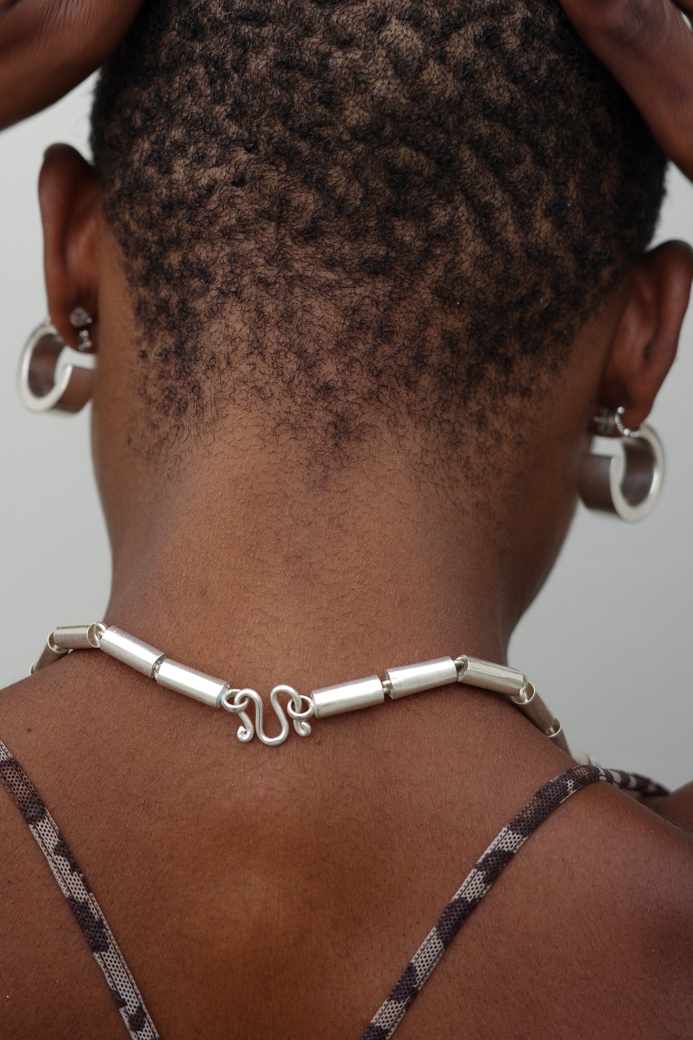 stunning tube neck piece