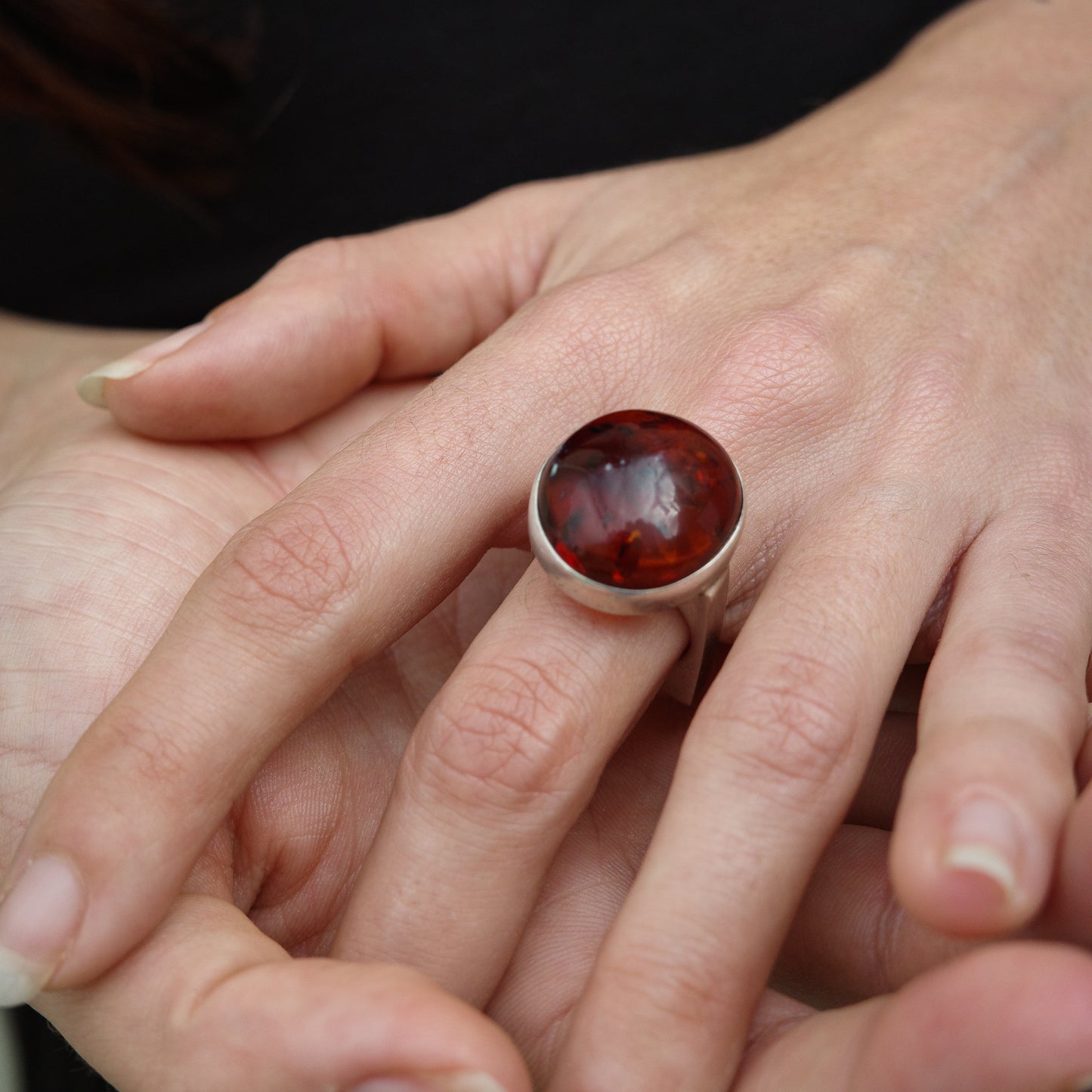 Amber bubble ring