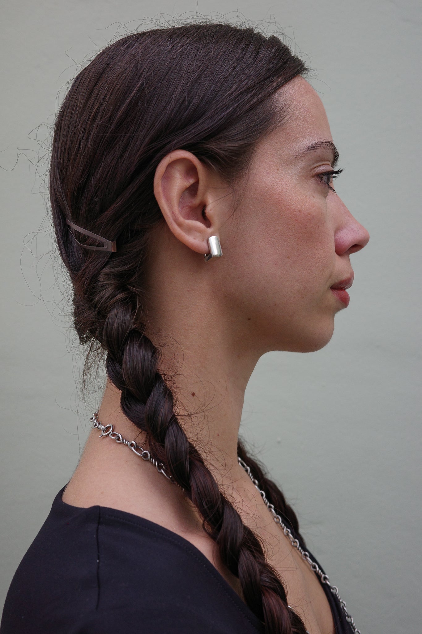 Click square earrings