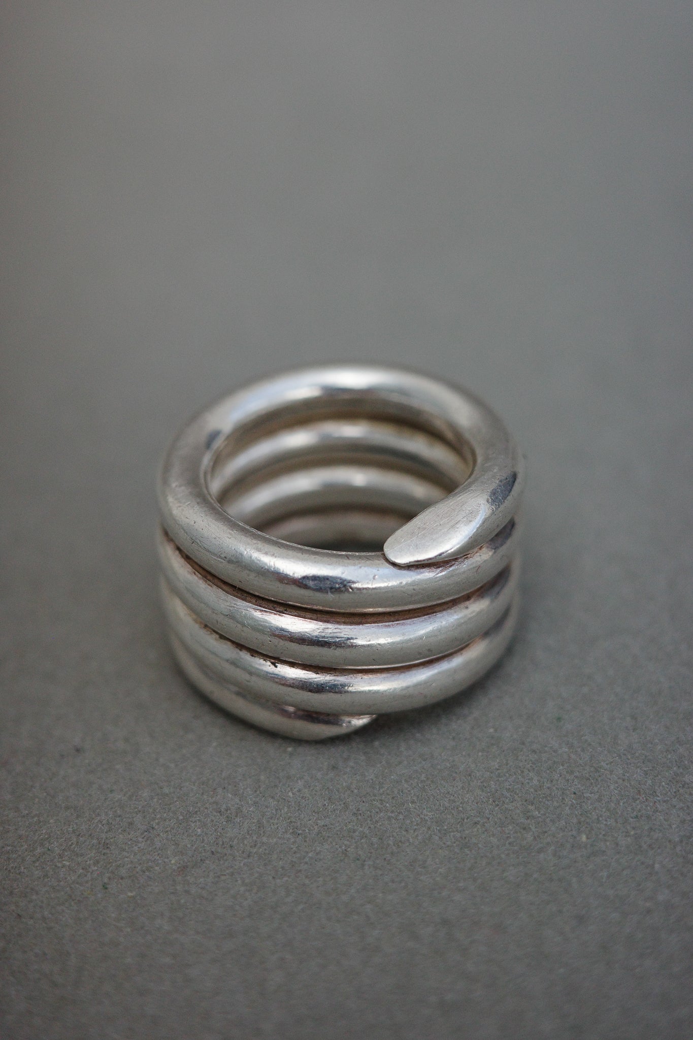 Heavy weight coil ring