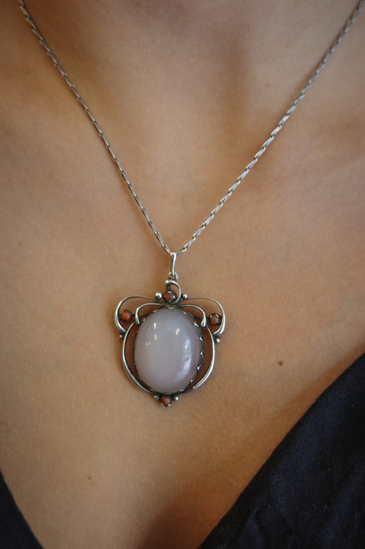 Art Nouveau necklace