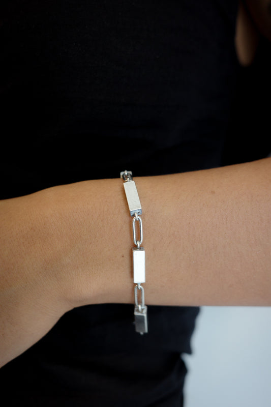 Rectangular toggled bracelet by Arne Johansen
