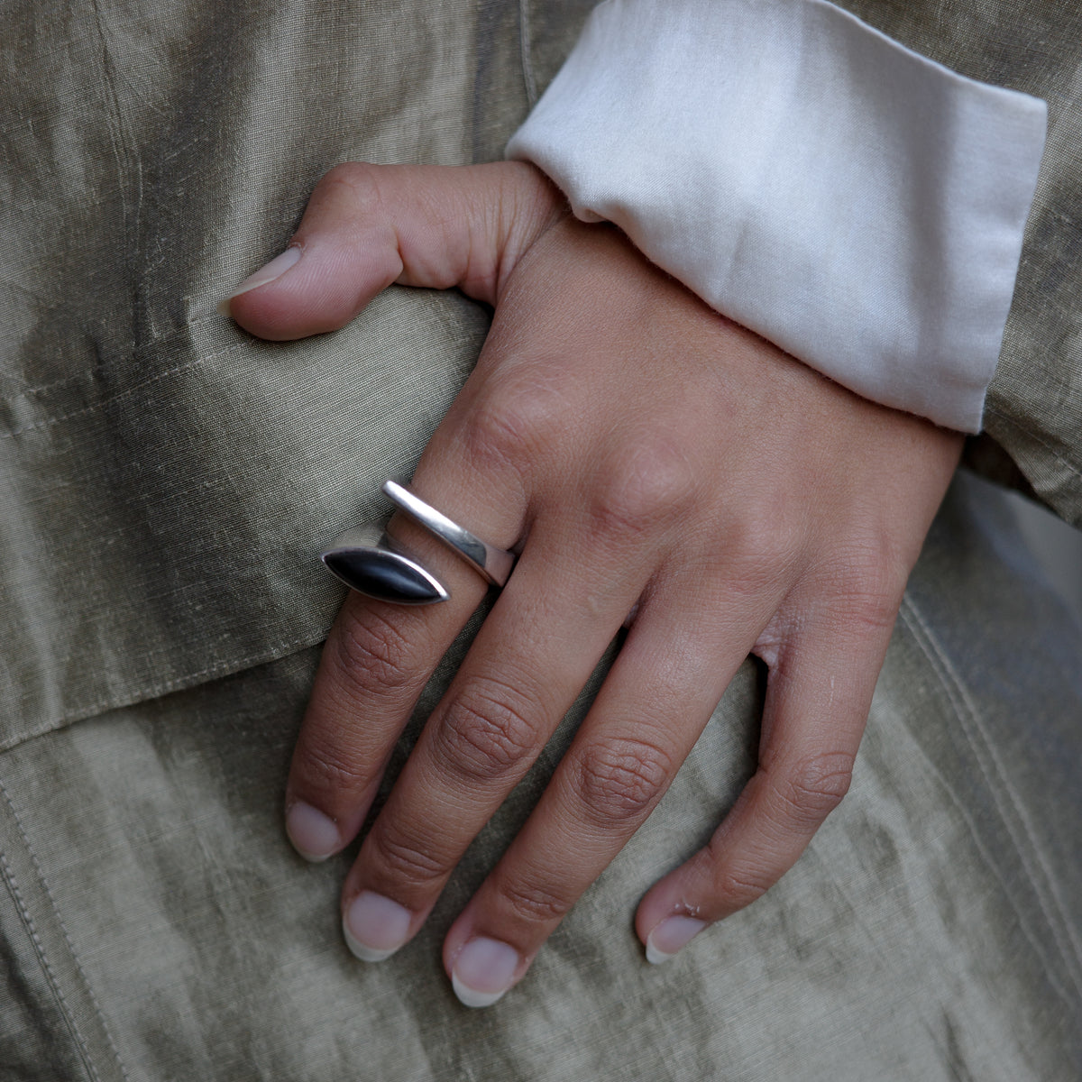 Sculptural modernist ring with obsidian