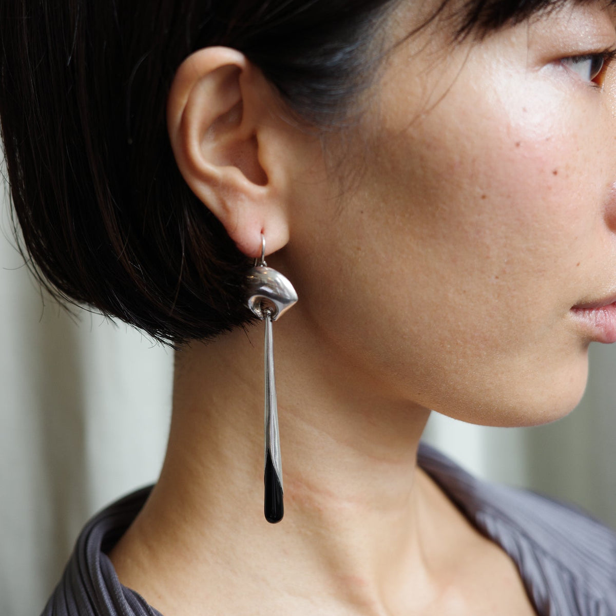 Onyx drop earrings