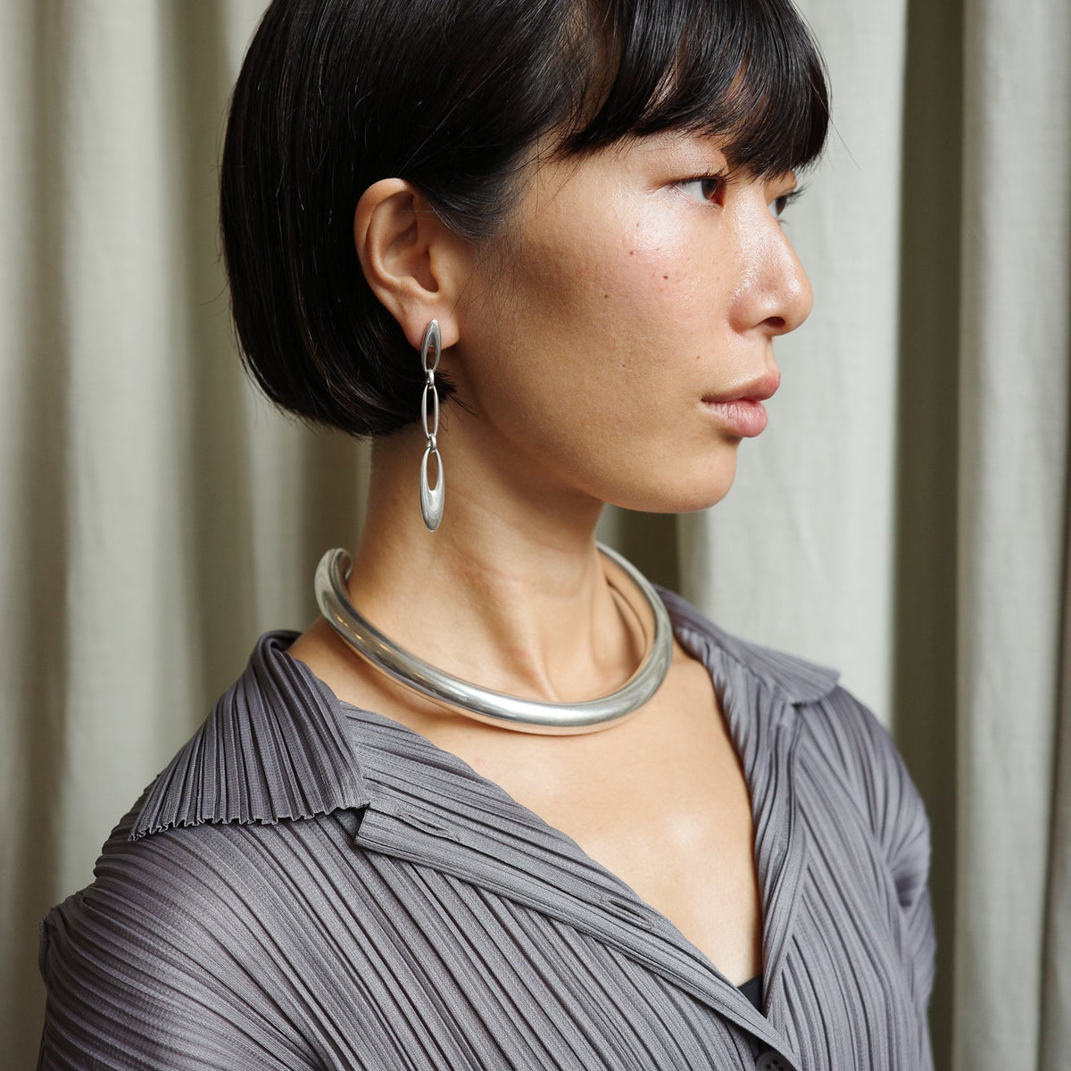 1979 neck bangle