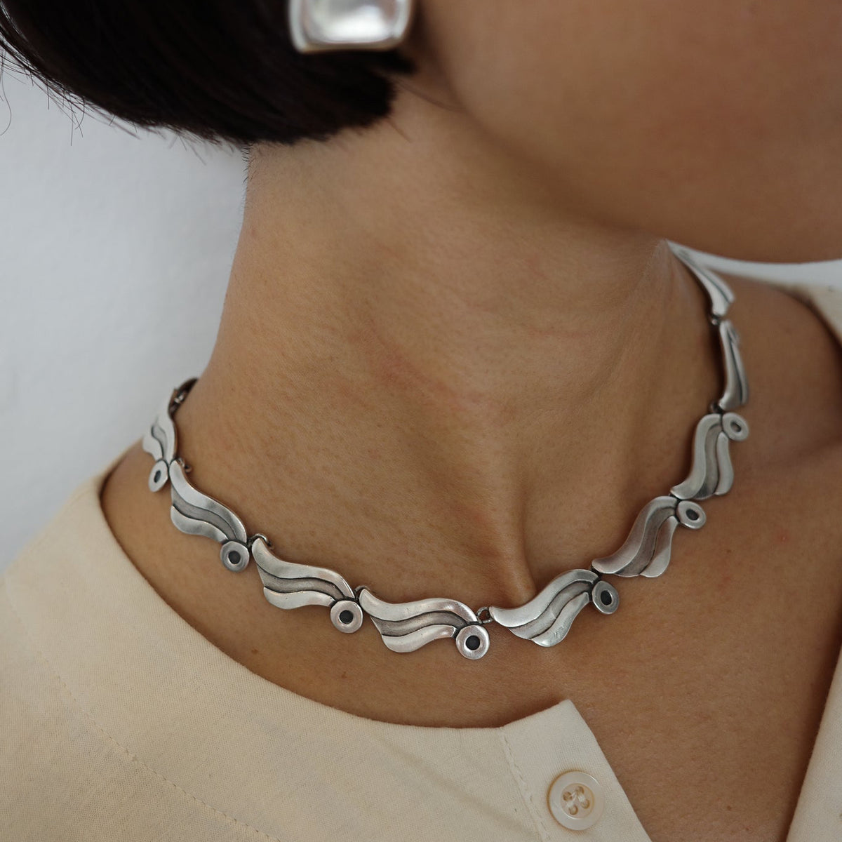 Pedro Castillo 1940s neck piece