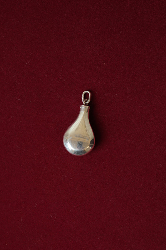 Round vessel pendant