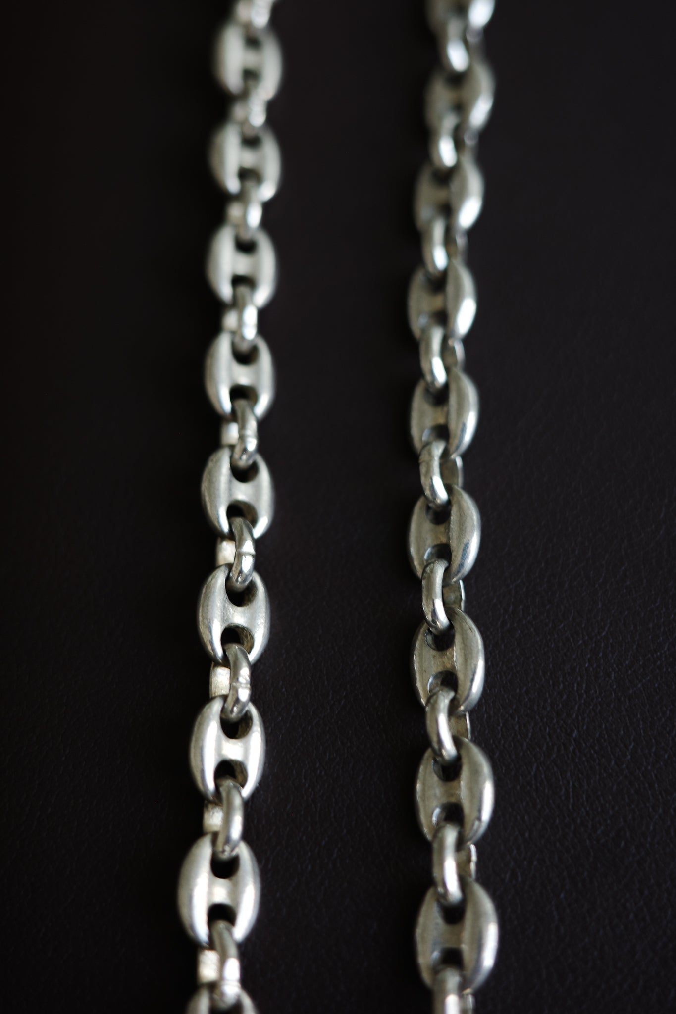 Solid coffee bean chain