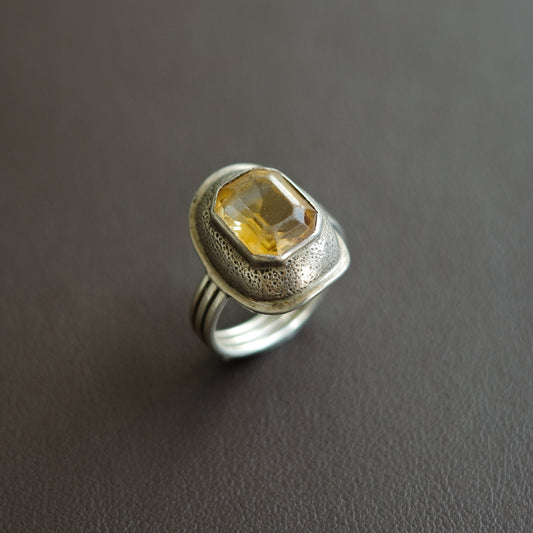 Danish antique citrine ring