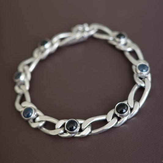 Figaro link bracelet with onyx settings