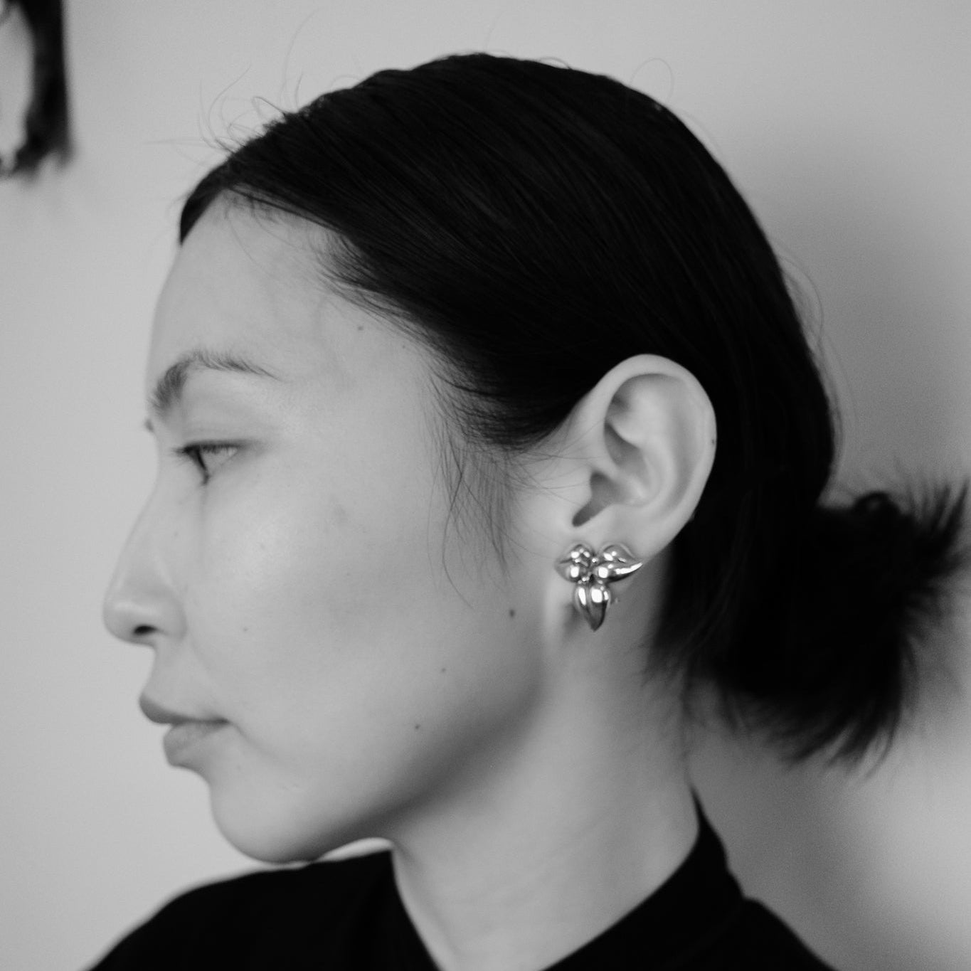 Flower earrings by Puig Doria