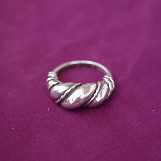 Croissant Ring