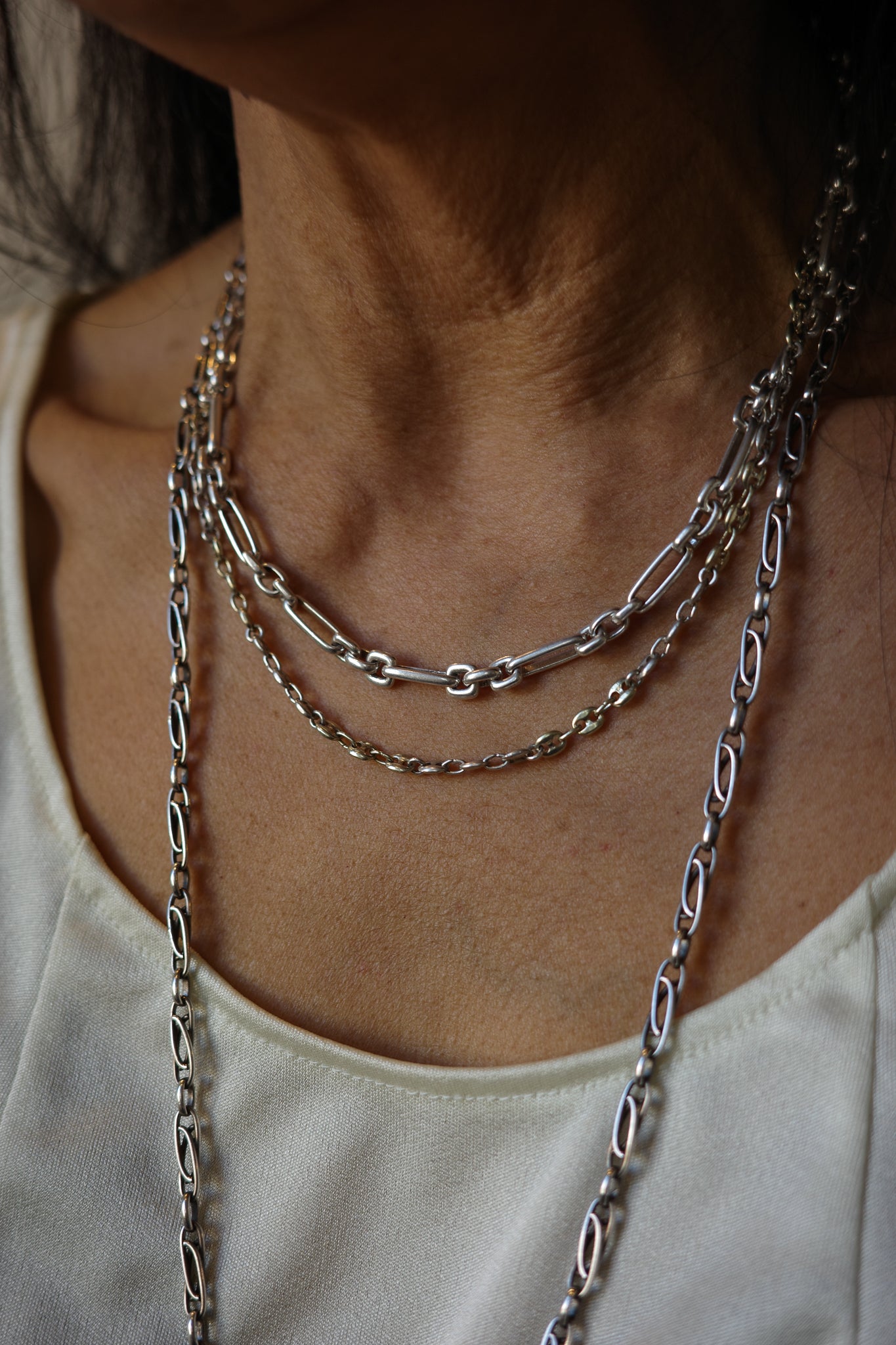 Rare twisted-link chain