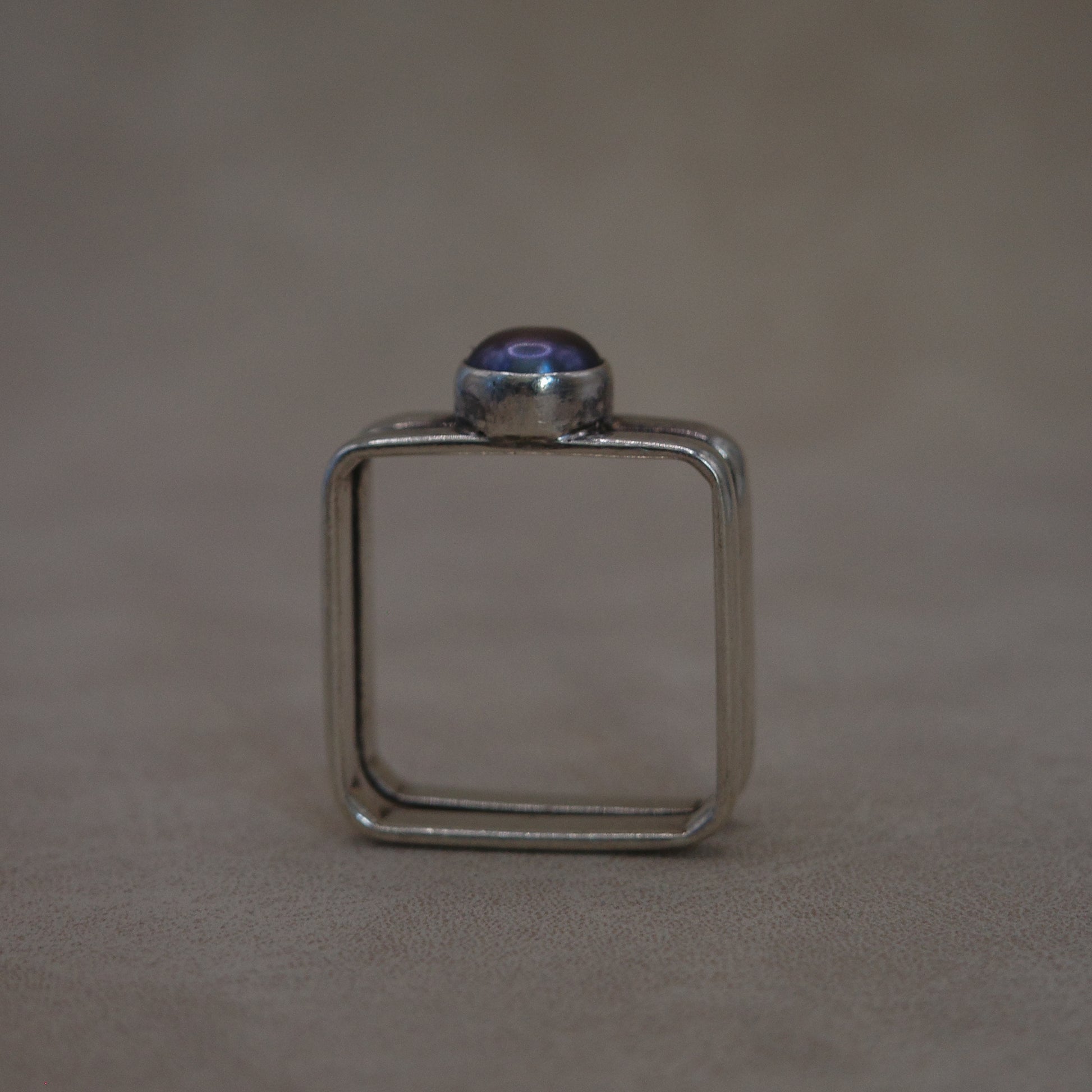 Square black pearl ring