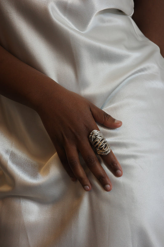 Brutalist nest ring