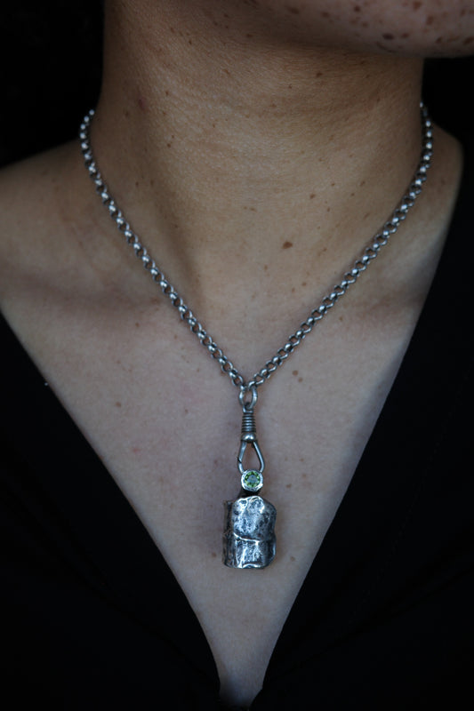 Abstract peridot necklace