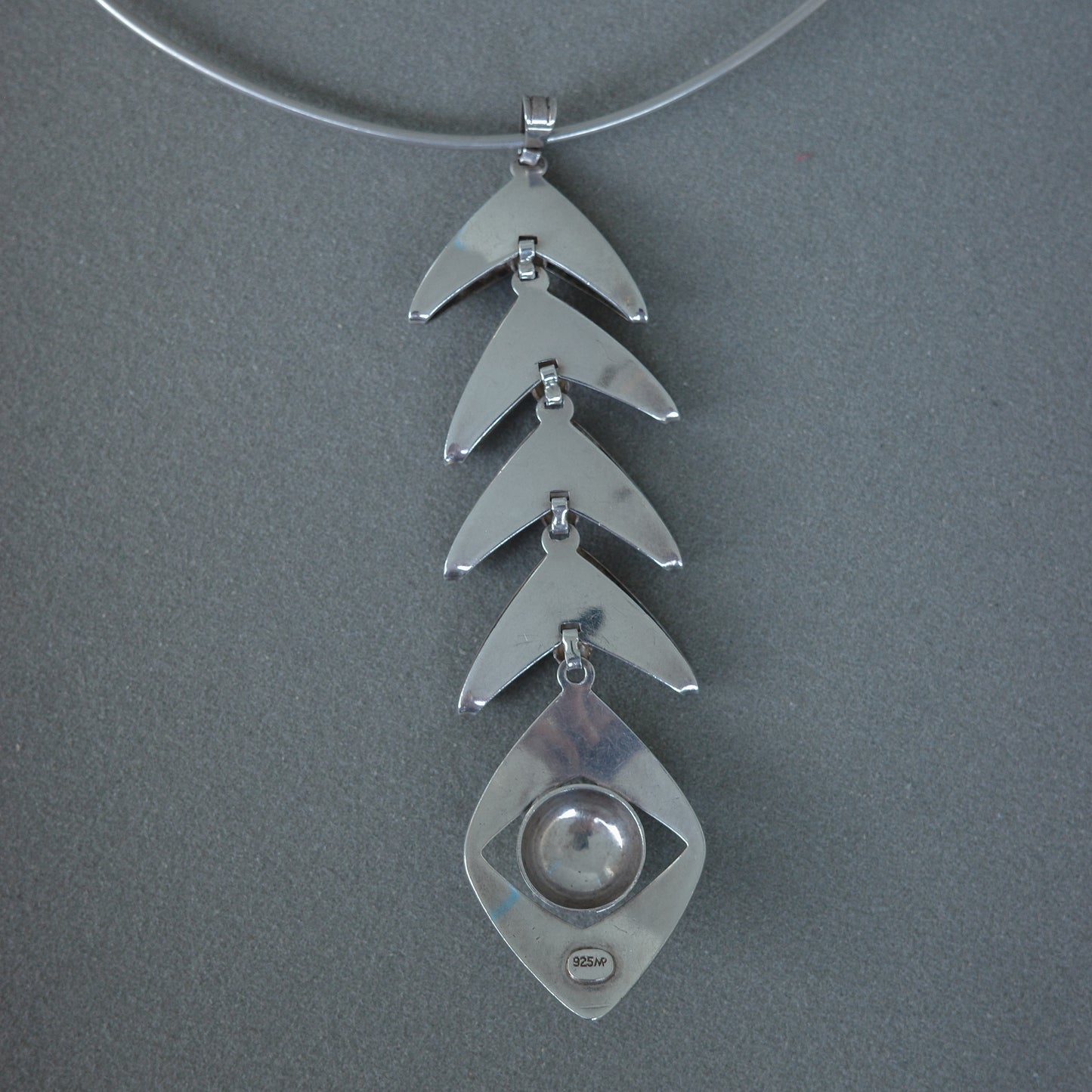 Fishbone pendant